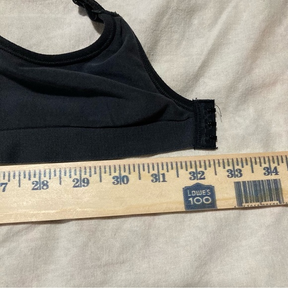 Bali Black Shaping and Support Bra with Light Padding - Picture 4 of 10